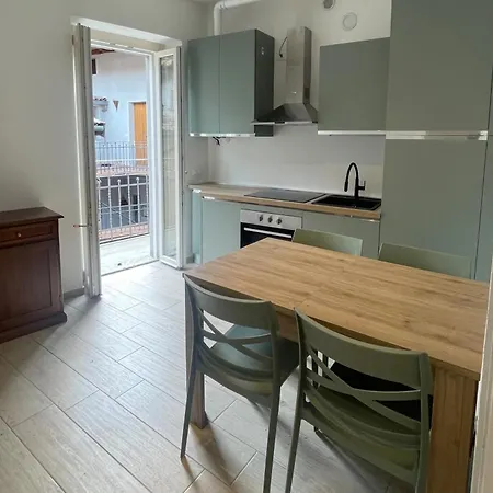 Lakeside Gem In Appartement