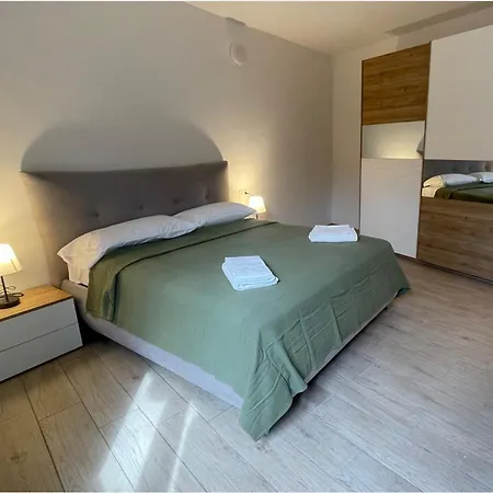 Lakeside Gem In Appartement